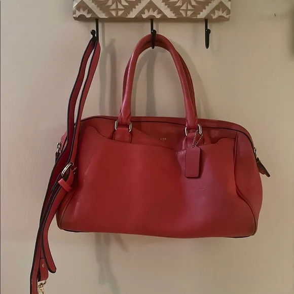 Coach REHAB Coral Handbag in need of love - Picture 2 of 16